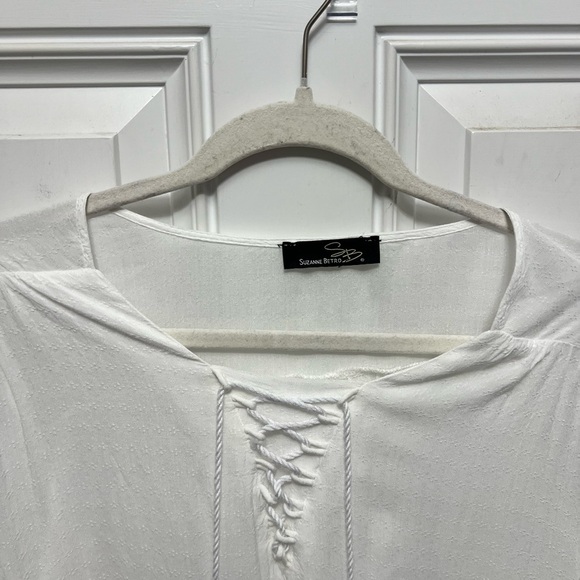 White Boho Coastal top. Cool and airy. Lace trim. Peasant tie cheat. Swim cover - Picture 3 of 8